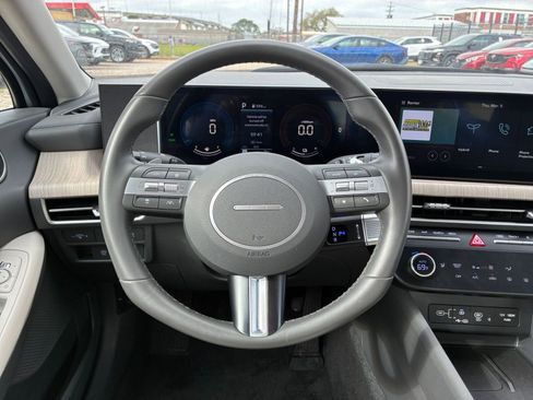 Used 2025 Hyundai Sonata SEL image 28