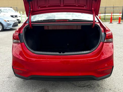 Used 2018 Hyundai Accent SE image 9