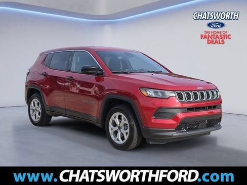 Used 2025 Jeep Compass Sport AWD/4WD image 1