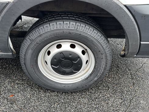 Used 2021 Ford Transit 150 Low Roof w/ Load Area Protection Package image 27