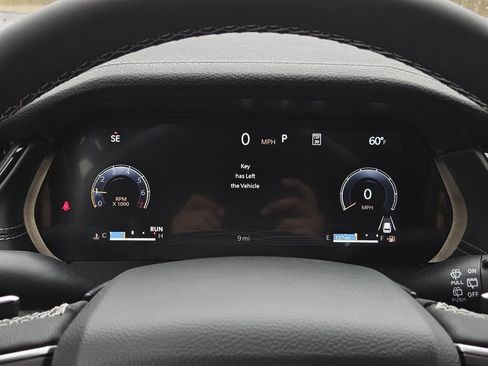 New 2026 Jeep Grand Cherokee Altitude image 16