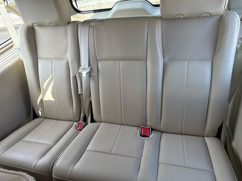 Used 2017 Ford Expedition EL Limited w/ Equipment Group 301A image 24