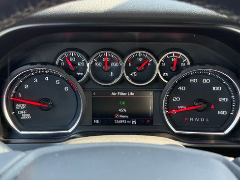 Used 2021 Chevrolet Silverado 1500 LT w/ Z71 Off-Road Package image 29