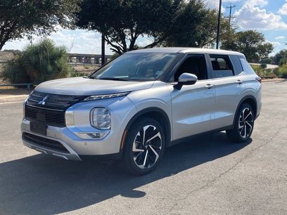 Used 2024 Mitsubishi Outlander FWD