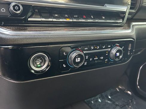 Used 2024 Chevrolet Silverado 1500 LT w/ Protection Package RWD image 36