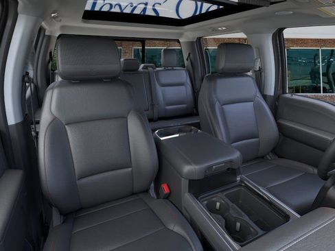 New 2025 Ford F250 Lariat w/ Lariat Ultimate Package image 10