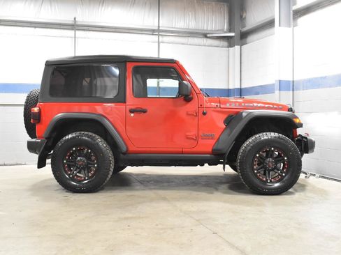 Used 2020 Jeep Wrangler Rubicon w/ LED Lighting Group AWD/4WD image 25