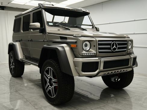 Used 2017 Mercedes-Benz G 550 Squared image 2