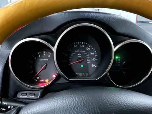 Used 2005 Lexus SC 430 Convertible image 22