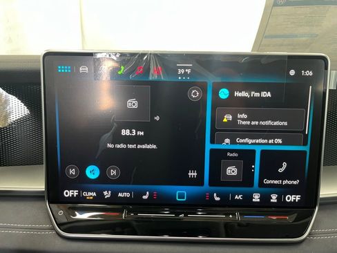 New 2026 Volkswagen Tiguan SE image 16