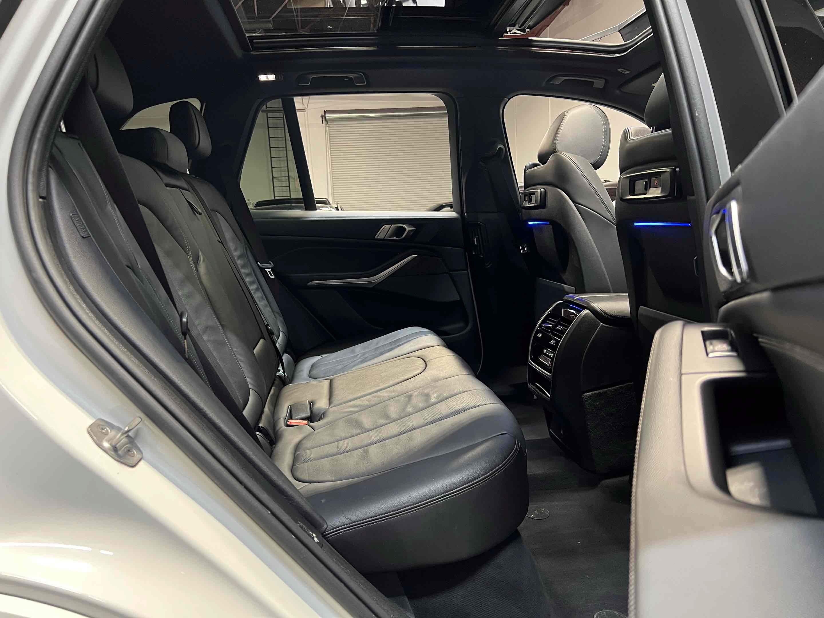 Used 2020 BMW X5 sDrive40i w/ M Sport Package RWD image 41