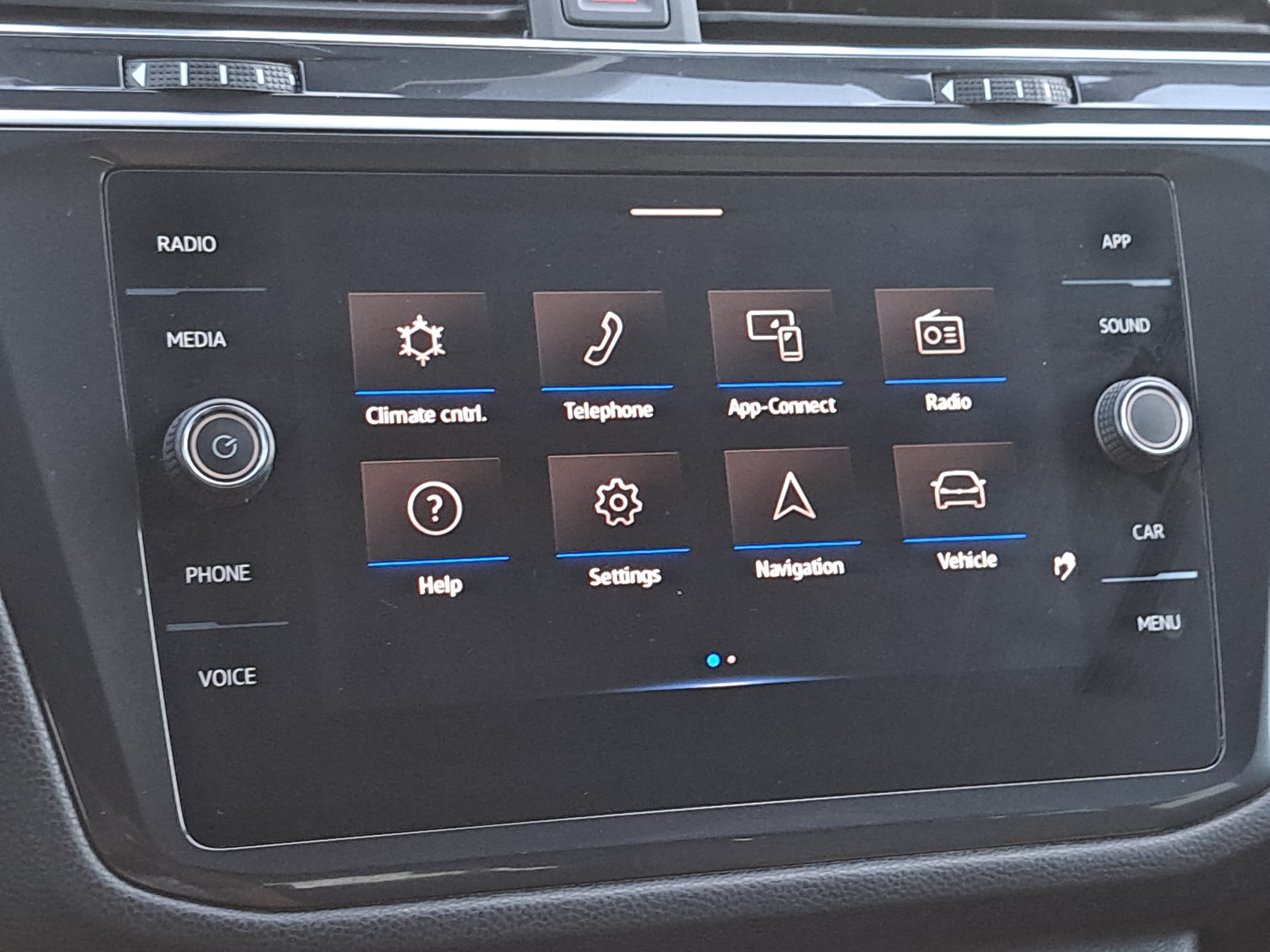 Used 2024 Volkswagen Tiguan SE R-Line AWD/4WD image 23