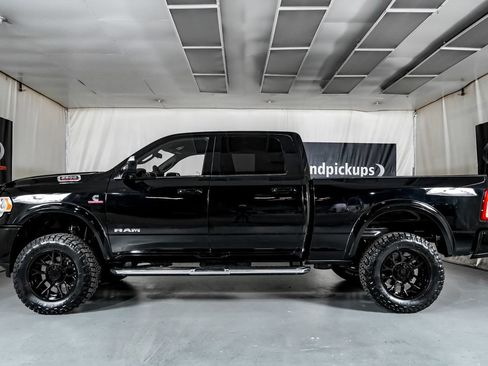 Used 2022 RAM 2500 Big Horn AWD/4WD image 12
