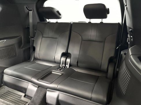 New 2025 Lexus LX 700h Overtrail image 8