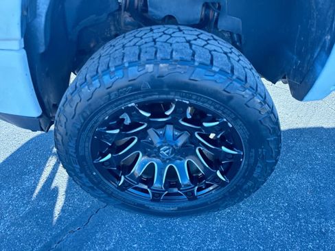 Used 2013 GMC Sierra 2500 Denali w/ Suspension Package, Off-Road image 10