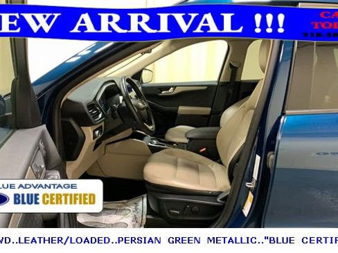 Certified 2020 Ford Escape SEL image 29