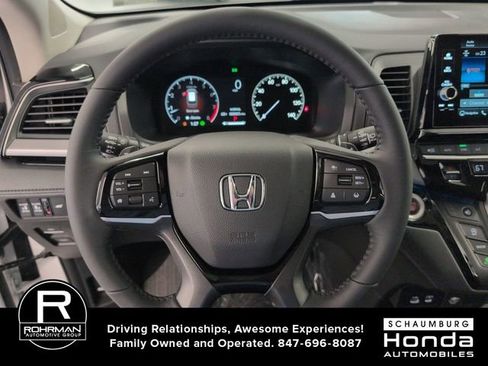 New 2026 Honda Odyssey Touring image 11