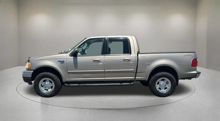 Used 2001 Ford F150 Lariat AWD/4WD image 5