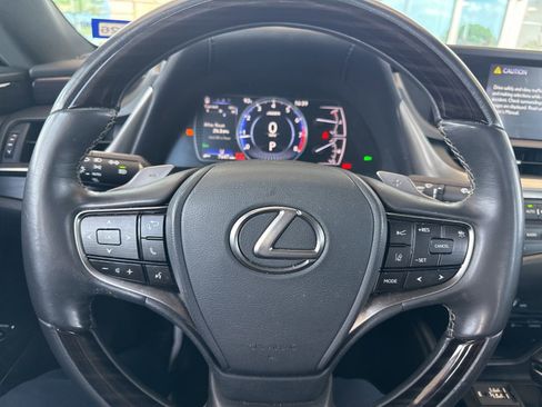 Used 2020 Lexus ES 350 w/ Premium Package FWD image 25