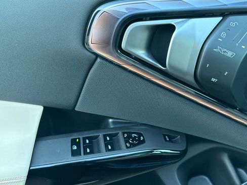 New 2026 BMW X3 xDrive30 w/ Premium Package image 8