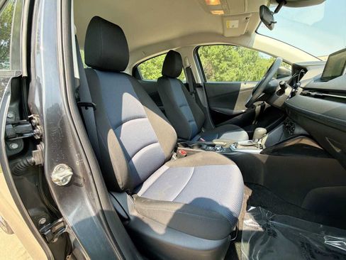 Used 2018 Toyota Yaris iA FWD image 18