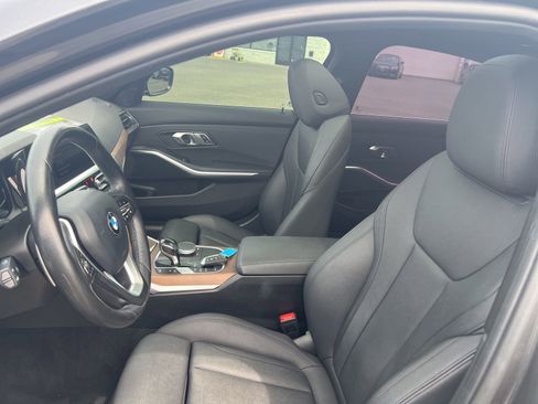 Used 2021 BMW 330i Sedan RWD image 9