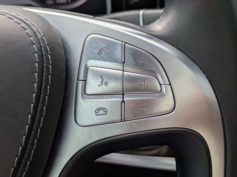 Used 2017 Mercedes-Benz S 550 Sedan image 28