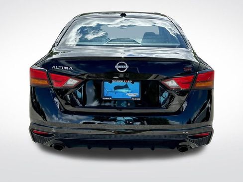 Used 2023 Nissan Altima 2.5 SR image 5