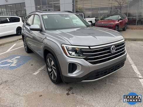 Used 2024 Volkswagen Atlas SE image 7