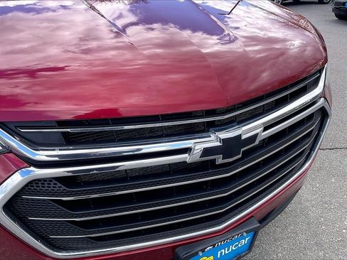 Used 2020 Chevrolet Traverse LT FWD image 30