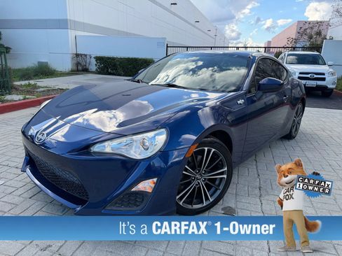 Used 2013 Scion FR-S 10 Series image 4