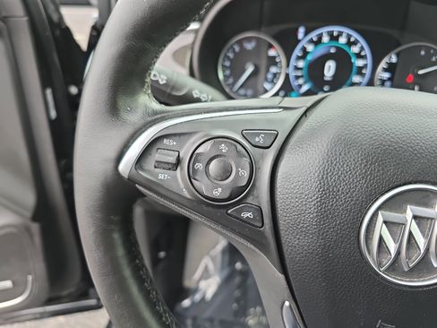 Used 2020 Buick Envision Premium image 17