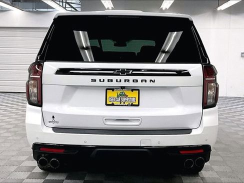 Used 2023 Chevrolet Suburban Z71 w/ Z71 Off-Road Package image 5