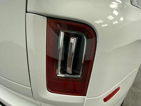 Used 2019 Rolls-Royce Cullinan AWD/4WD image 14