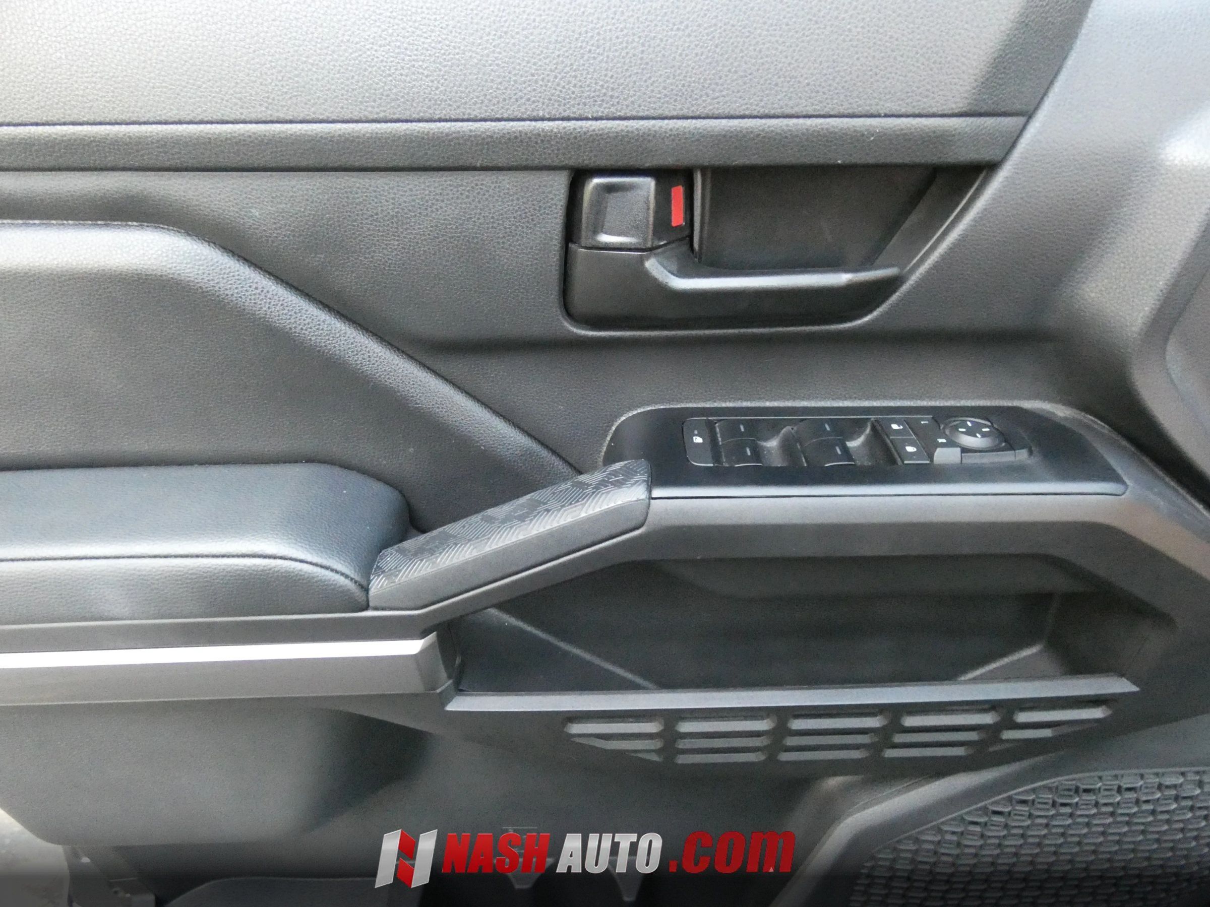 Used 2026 Toyota Tacoma SR5 RWD image 48