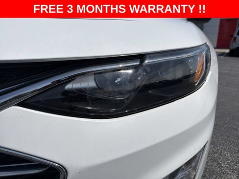 Used 2021 Chevrolet Malibu LT FWD image 35