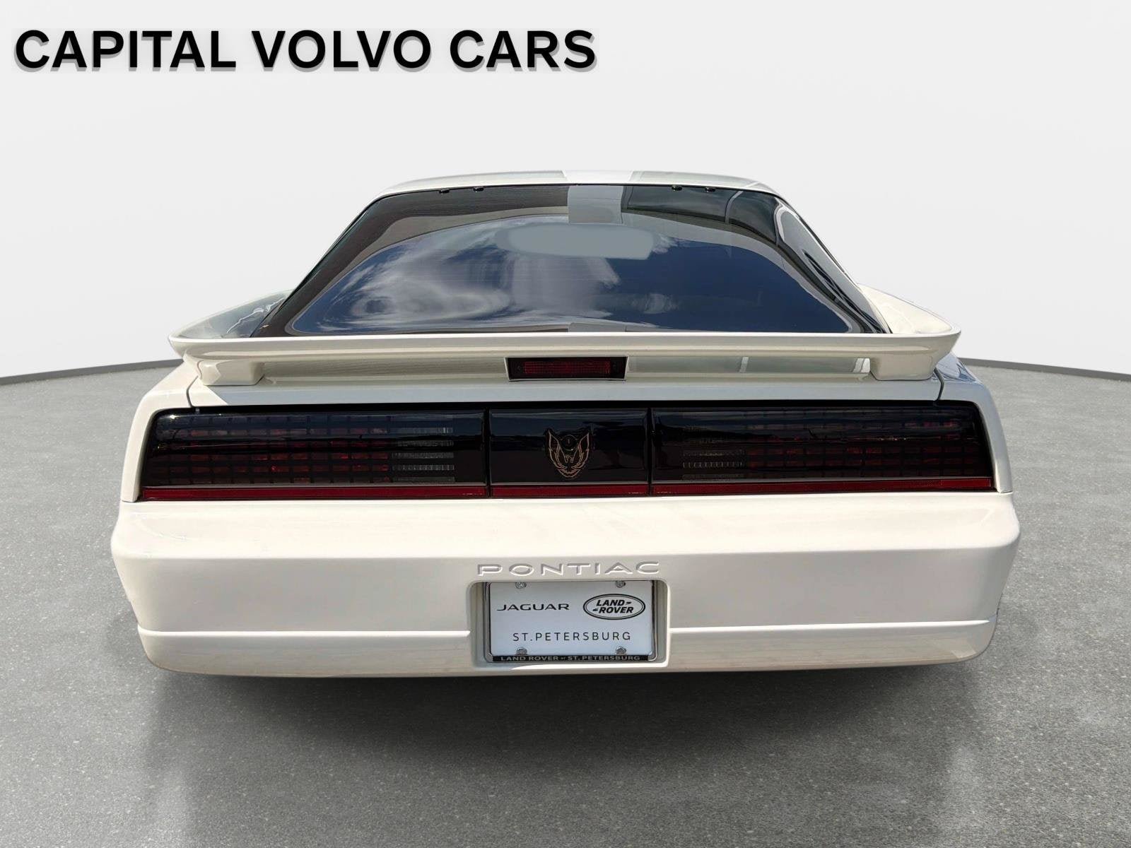 Used 1987 Pontiac Firebird Trans Am RWD image 6