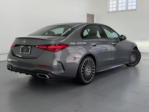 Used 2023 Mercedes-Benz C 300 Sedan image 8