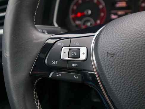 Used 2021 Volkswagen Jetta SE w/ SE Cold Weather Package image 23