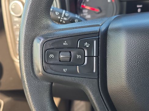 Used 2023 Chevrolet Silverado 1500 Custom image 20