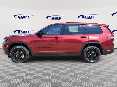 New 2025 Jeep Grand Cherokee L Altitude image 6