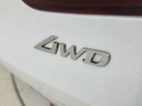 Used 2025 Genesis GV80 3.5T e-SC image 19