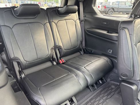 New 2026 Jeep Grand Cherokee L Limited AWD/4WD image 20