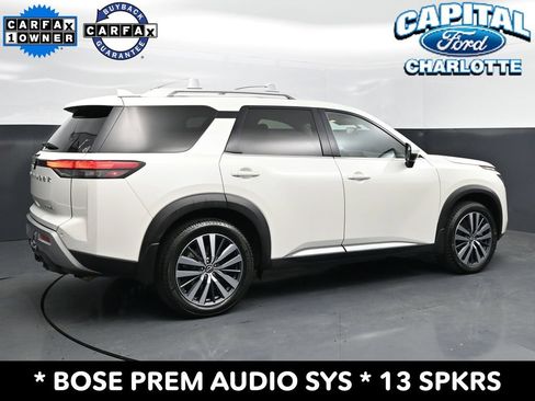 Used 2022 Nissan Pathfinder Platinum w/ Cargo Package FWD image 8