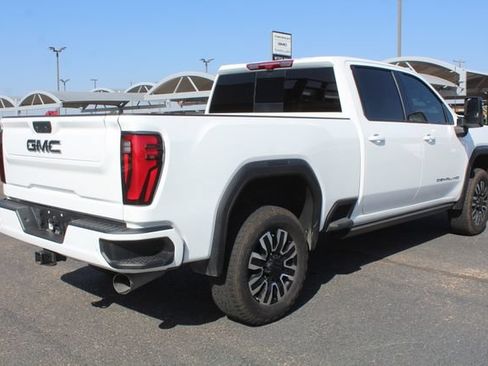 Used 2025 GMC Sierra 2500 Denali Ultimate AWD/4WD image 3