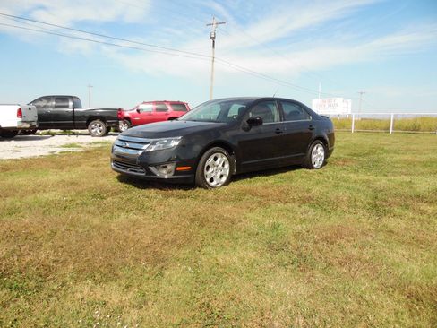 Used 2010 Ford Fusion SE image 22