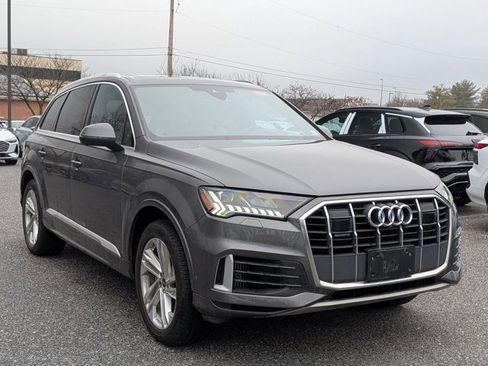 Used 2023 Audi Q7 3.0T Premium w/ Convenience Package image 3