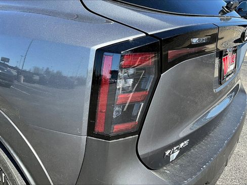 New 2026 Nissan Kicks SV FWD image 14