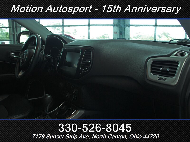 Used 2018 Jeep Compass Latitude w/ Popular Equipment Group AWD/4WD image 23
