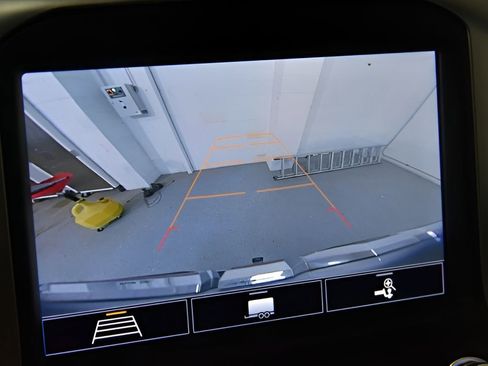 Used 2020 GMC Sierra 1500 SLT image 29